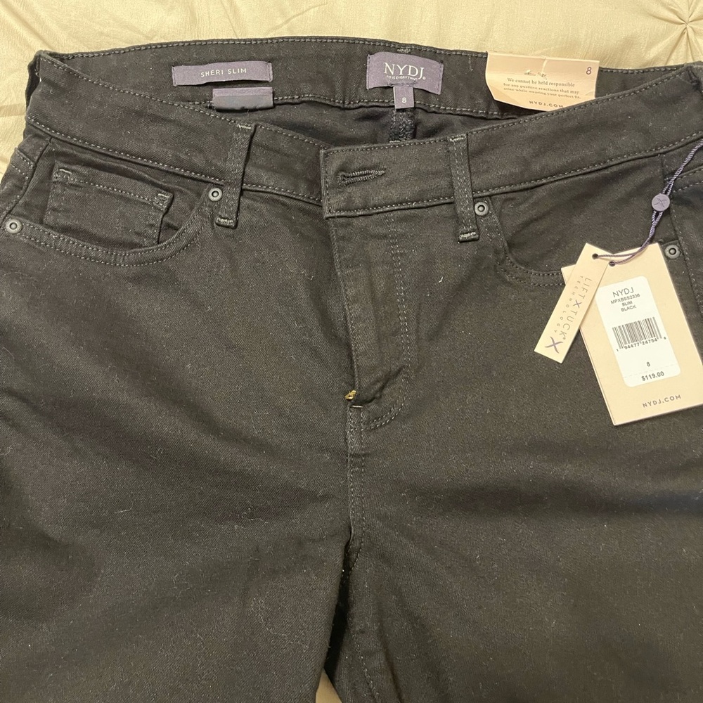 NYDJ black jeans size 8 NWT